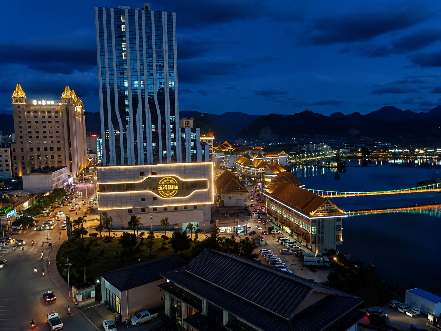城市夜景与玉祥国际项目
